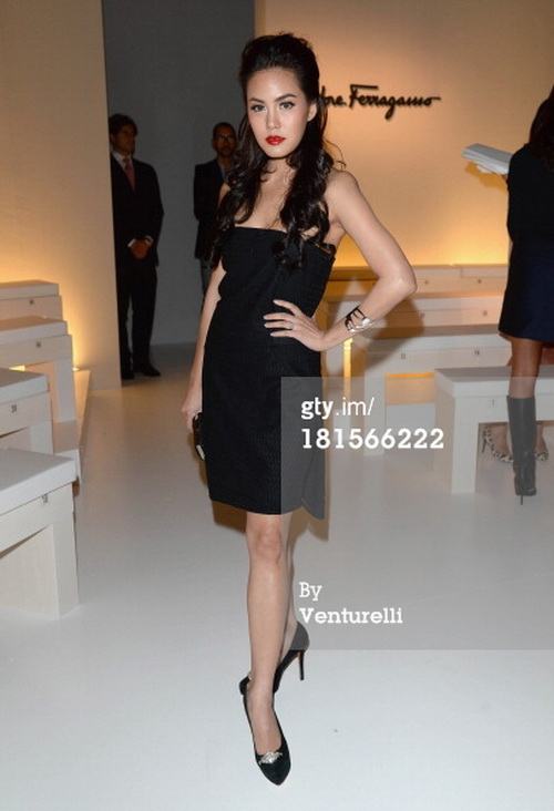 มาดามเจนี่ อัศวเหม กับรูป chic chic สวยๆเริ่ดๆ ที่งาน Milan Fashion Week ที่ Italy จ้า