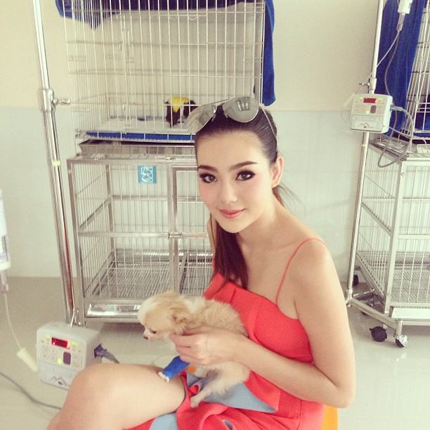 ^Y^ ดิว อริสรา นางร้ายตาจิกสุดมั่นตัวแสบแห่ง ต้นรักริมรั้ว ^Y^
