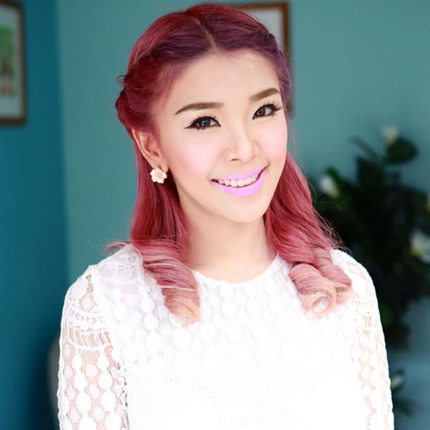 หญิงแย้ แซบเว่อร์ ! สีผมใหม่ แรงได้ใจ