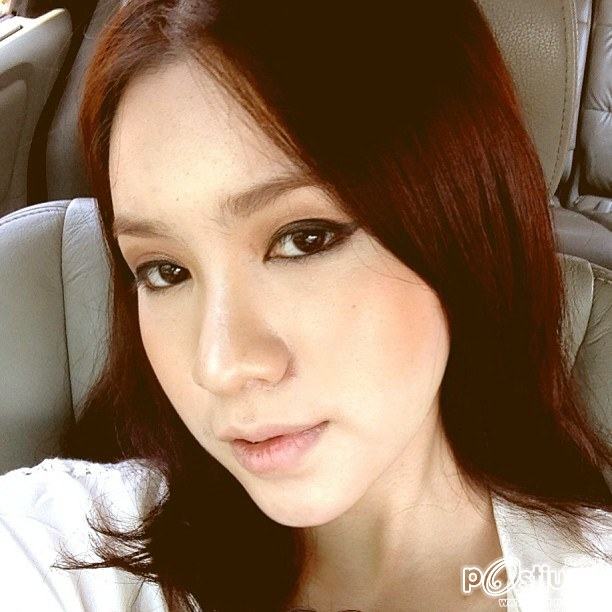 Annita ดาราที่กำลังมาแรงที่สุดในประเทศลาว