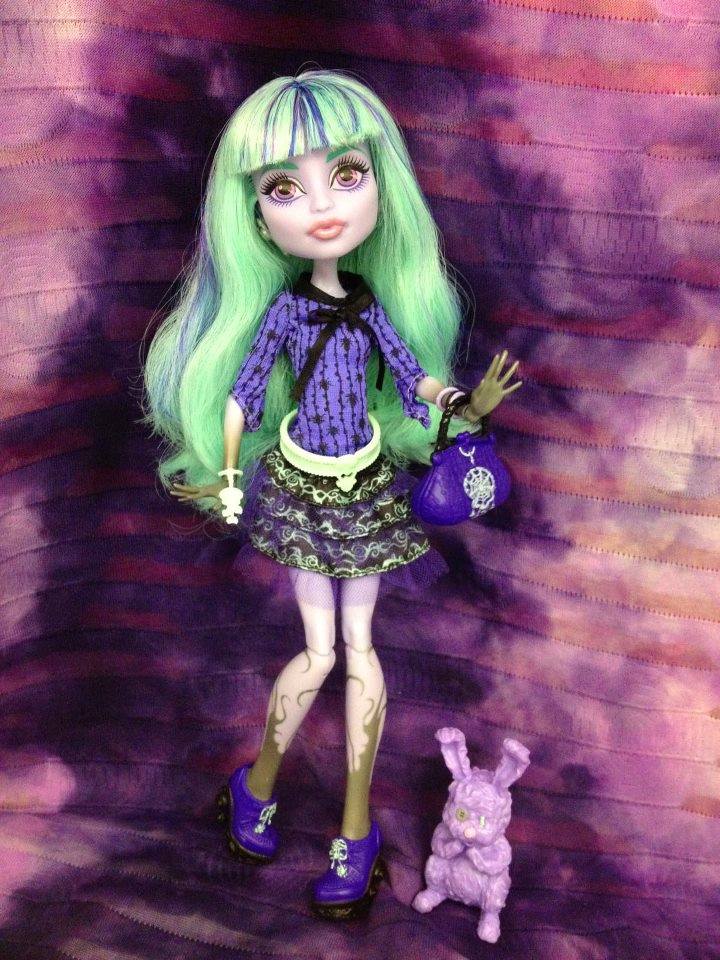 Monsterhigh ตุ้๊กตาสายพันธุ์ใหม่