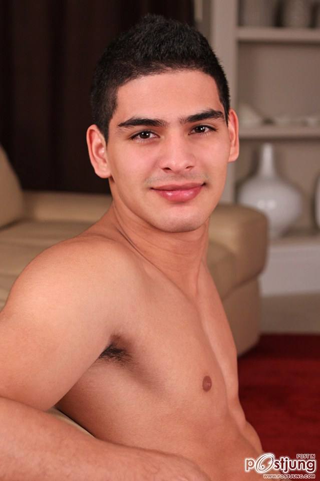 Nicolas หนุ่มหล่อลูกครึ่งโคลัมเบีย บราซิล