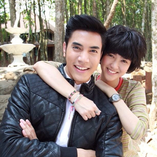 ไม้ วฤษฎิ์ พระอกหุ่นสุดแซ่บหน้าใหม่ของช่อง 3 กับรอยยิ้มหวานๆและมีเสน่ห์ฝุดๆ ยิ้มทีเสน่ห์พุ่งปะทะหน้าสาวๆละลายเลยค่าาา (3)