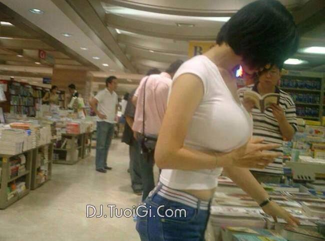 สมาคมนิยมสาวอึ๋ม!!!   คัพ D+