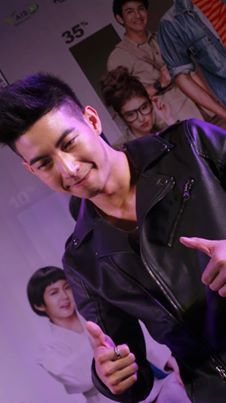 โตโน่ หล่อกระชากใจในงานเปิดตัว รักโง่