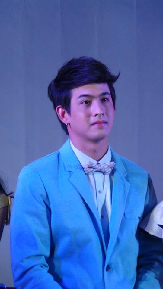 โตโน่ หล่อกระชากใจในงานเปิดตัว รักโง่