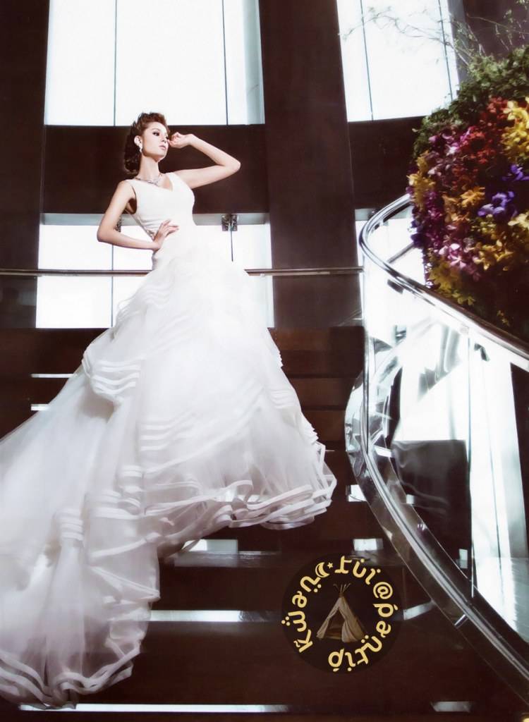 ขวัญ อุษามณี @ I Do Issue 61 September 2013
