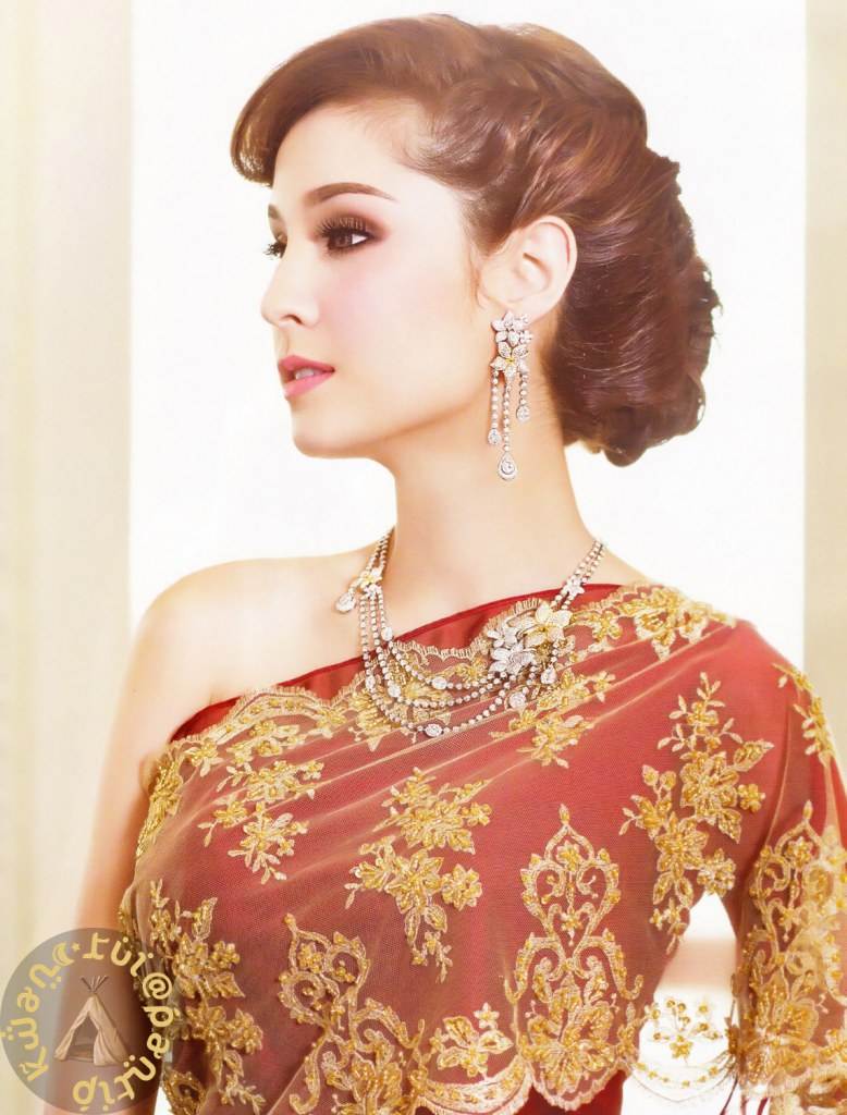 ขวัญ อุษามณี @ I Do Issue 61 September 2013