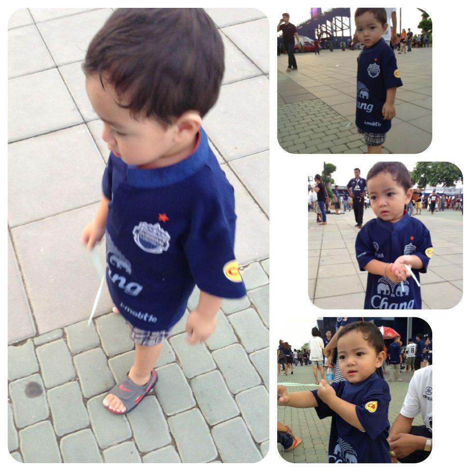 สมาคมหนุ่มหล่อ บุรีรัมย์ยูไนเต็ด