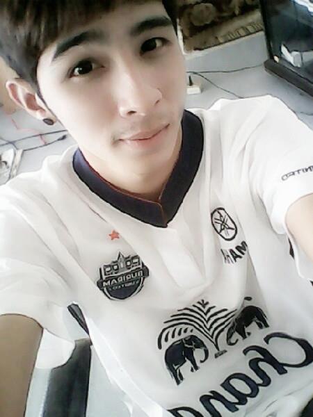 สมาคมหนุ่มหล่อ บุรีรัมย์ยูไนเต็ด