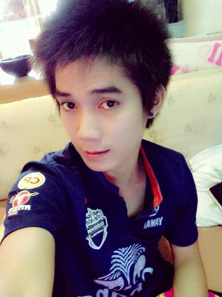 สมาคมหนุ่มหล่อ บุรีรัมย์ยูไนเต็ด