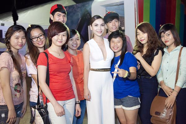 Ruby Yen Trang, Koolcheng in Sony Show 2013