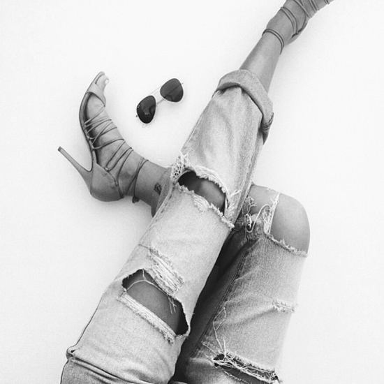 DIY  วิธีทำกางเกงยีนส์ขาด ทำเองได้ ใส่สวยเซอร์