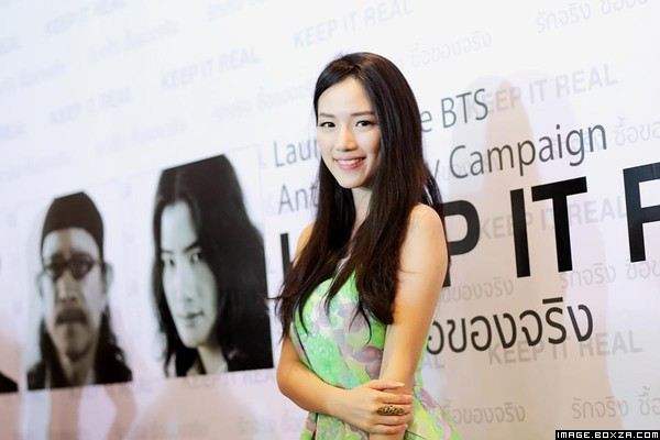 ดาต้า ดรัลชรัส สาวหน้าสวย ที่หนุ่มๆเห็นแล้วต้องหลงรัก