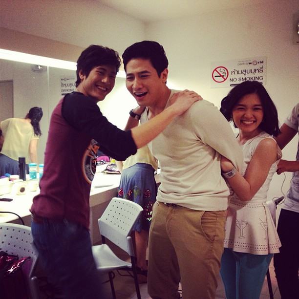 "คุณคุณชาย" ซินเดอเรลล่ารองเท้าแตะ
