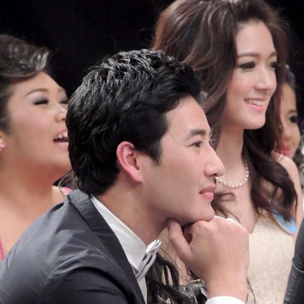 "คุณคุณชาย" ซินเดอเรลล่ารองเท้าแตะ