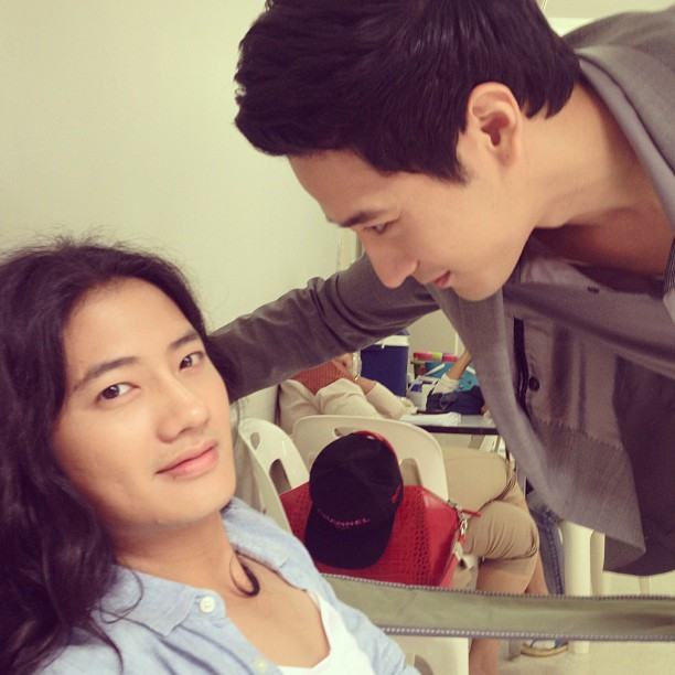 "คุณคุณชาย" ซินเดอเรลล่ารองเท้าแตะ
