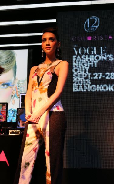 ซ่าร่าอีกสักรูป