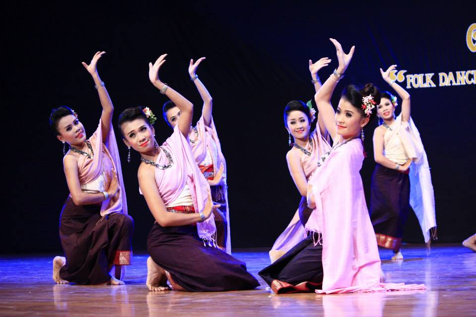 ตามฮอยอีสาน (วันแสดงจริง) ศิลปะการแสดง มหาวิทยาลัยมหาสารคาม
