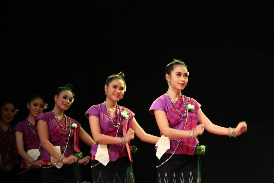 ตามฮอยอีสาน (วันแสดงจริง) ศิลปะการแสดง มหาวิทยาลัยมหาสารคาม