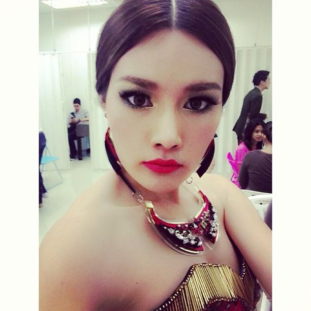 ญาญ่าหญิง ปัดเกาเหลา ป้อง ณวัฒน์ รับเคยเตือนฝ่ายชายมาสาย