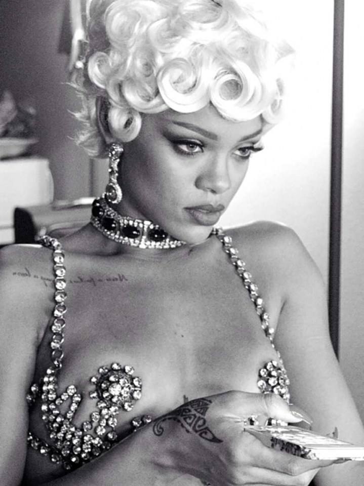 Rihanna Making Of &ldquo;Pour It Up&rdquo;