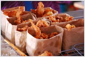 หนังไก่ทอด