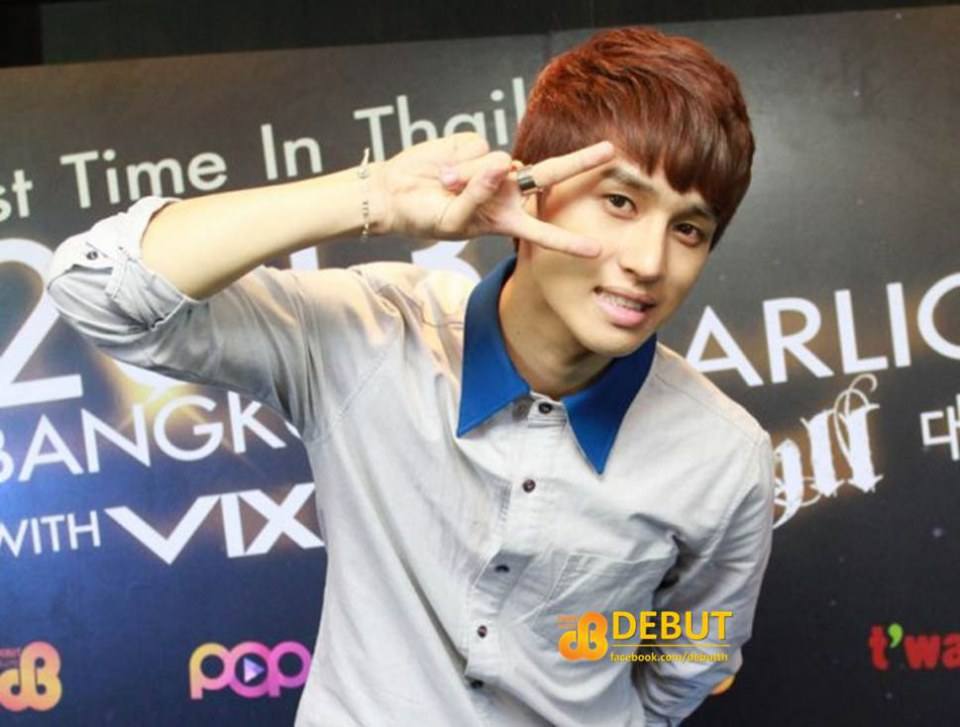 VIXX....โพสท์ท่า..น่ารักกกโฮกกก