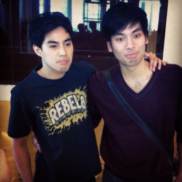 บอม ธนิน-ท็อป จรณ +เต้ย พงศกร    คู่ซี้ดารา