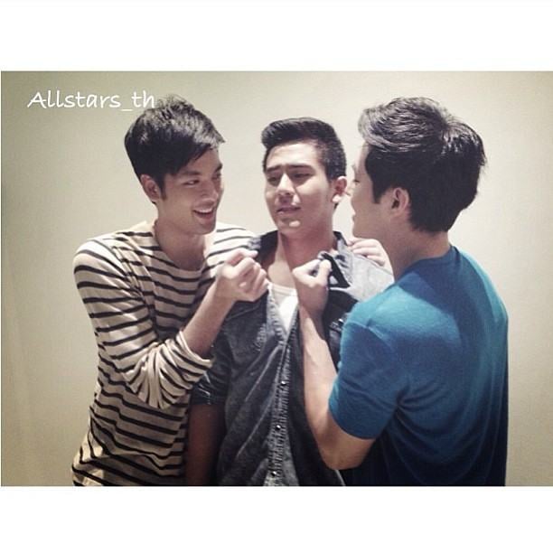 บอม ธนิน-ท็อป จรณ +เต้ย พงศกร    คู่ซี้ดารา
