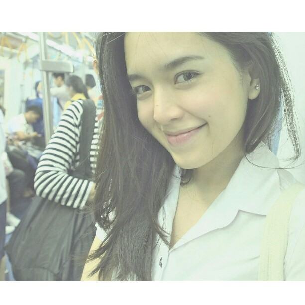 ดาราใหม่ นิชา ปาลวัฒน์วิไชย สาวน่ารัก รับบทน้องนุช ซินเดอเรลล่ารองเท้าแตะ