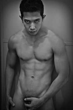 ถอดโชว์เรือนร่าง 371