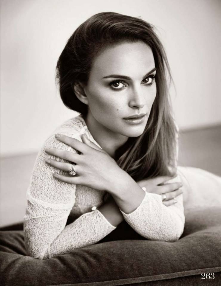 Natalie Portman @ ELLE UK November 2013