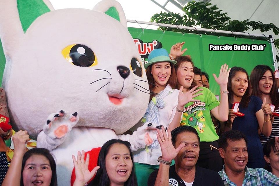 แพนเค้ก ในแจกทองกับโออิชิ - 05/10/13 (14 รูป)