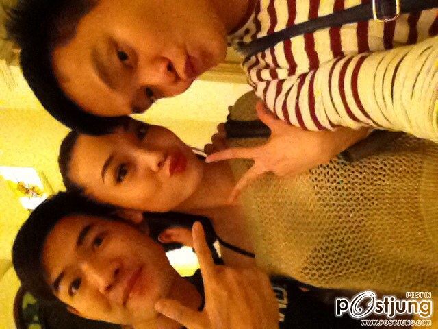 Dome Pakorn Lam, Woody, Ruby Yen Trang, Koolcheng in Vietnam