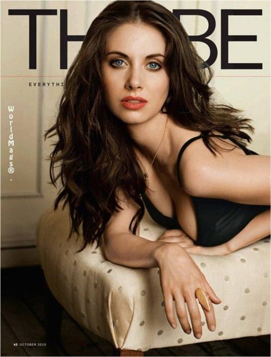 SEXY ALISON BRIE in ESQUIRE