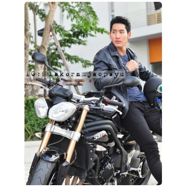 ไนกี้ นิธิดล ป้อมสุวรรณ ประวัตินักแสดงหนุ่มมาดเท่ ว่าที่พระเอกดาวรุุ่ง