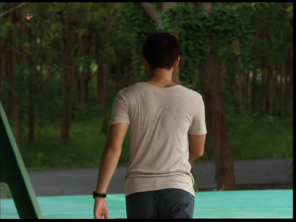 ตั้งอกตั้งใจเบิ่งสองคนนี้อีหลี มีฉากถอดผ้า,อาบน้ำแด่บ่อ อิอิ, อยากฟังเพลงสองคนนี้ [สุภาพบุรุษ ลูกผู้ชาย]