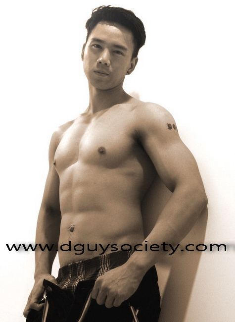 กำปั้น บาซู กล้ามน่ากัด น่ากิน ฟินเวอร์ร์ร์ร์
