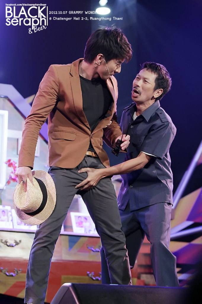 เปิดกรุ ดาราชายไทย เป้าตุง