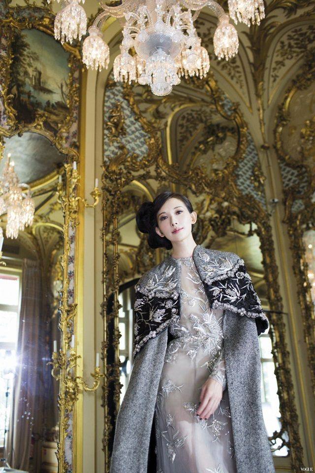 Lin Chi-ling @ Vogue Taiwan October 2013