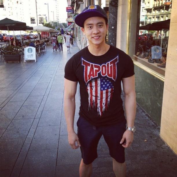 เติม เติมตระกูล ฟินๆกับภาพset2 ล่ำๆเซ็กซี่ สไตล์ไม่ถอดเสื้อ แต่กล้ามใหญ่น่ากัดสุดๆ กรี๊ดดดดดดดดดดดดด