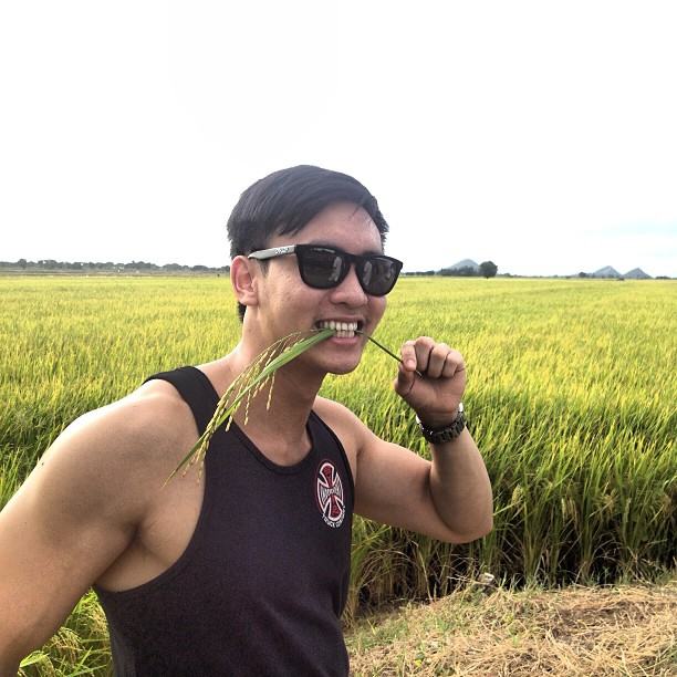 เติม เติมตระกูล ฟินๆกับภาพset2 ล่ำๆเซ็กซี่ สไตล์ไม่ถอดเสื้อ แต่กล้ามใหญ่น่ากัดสุดๆ กรี๊ดดดดดดดดดดดดด