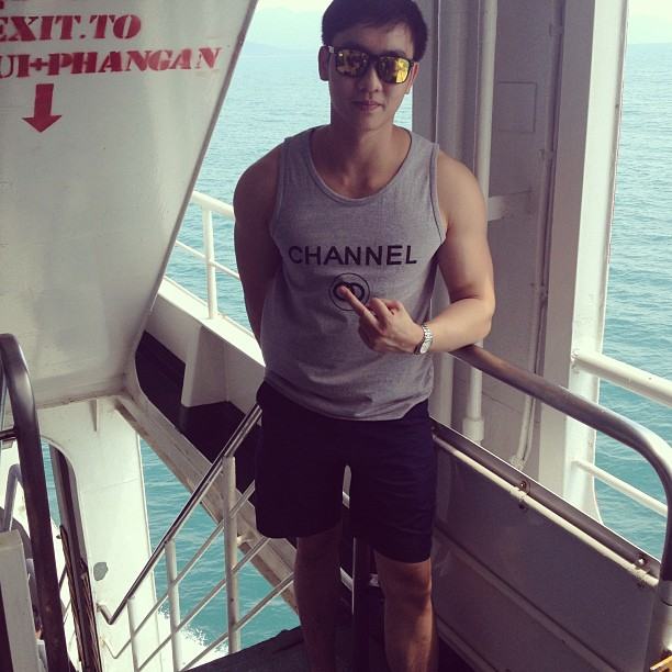 เติม เติมตระกูล ฟินๆกับภาพset2 ล่ำๆเซ็กซี่ สไตล์ไม่ถอดเสื้อ แต่กล้ามใหญ่น่ากัดสุดๆ กรี๊ดดดดดดดดดดดดด