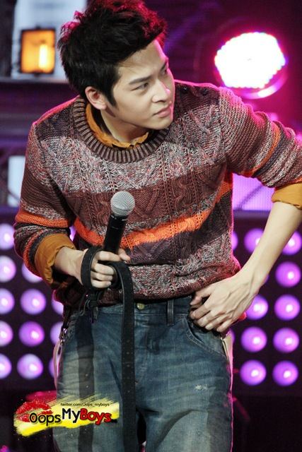 รวมภาพคอนเสิร์ต "ฮอร์โมนเดย์ ฮอร์โมนไนท์" จิ้นกระจาย!!!