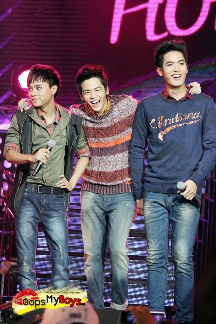 รวมภาพคอนเสิร์ต "ฮอร์โมนเดย์ ฮอร์โมนไนท์" จิ้นกระจาย!!!