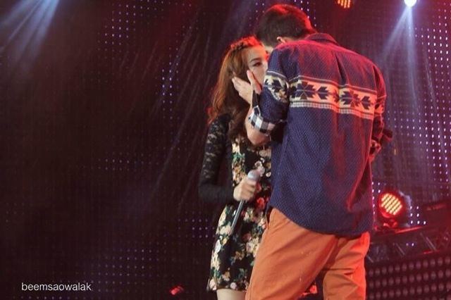 รวมภาพคอนเสิร์ต "ฮอร์โมนเดย์ ฮอร์โมนไนท์" จิ้นกระจาย!!!