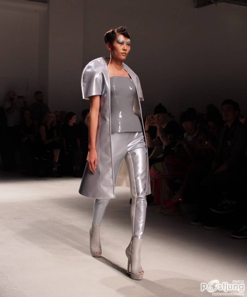 Gareth Pugh Spring 2014