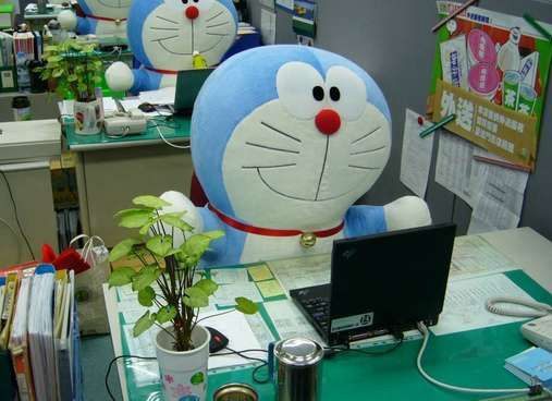 โดราเอม่อนในออฟฟิต