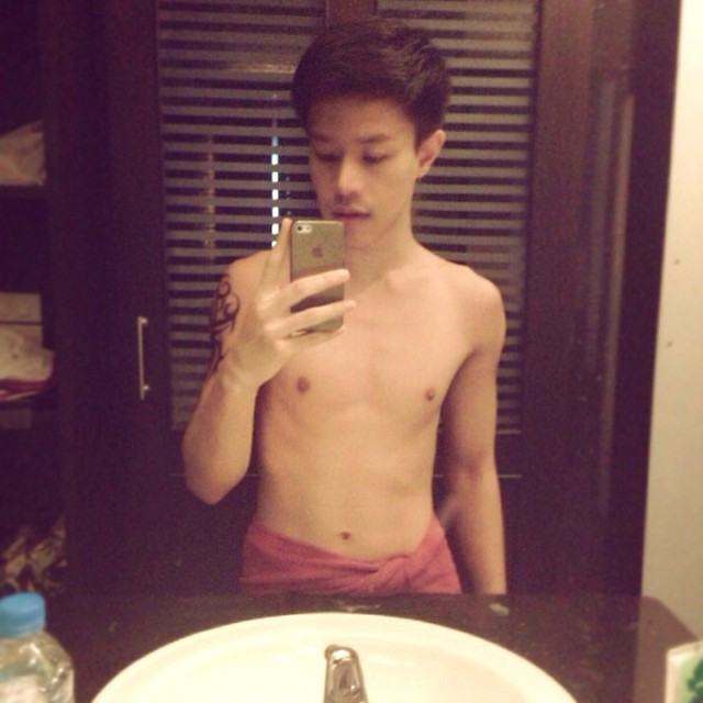 หนุ่มหล่อจากไอจี